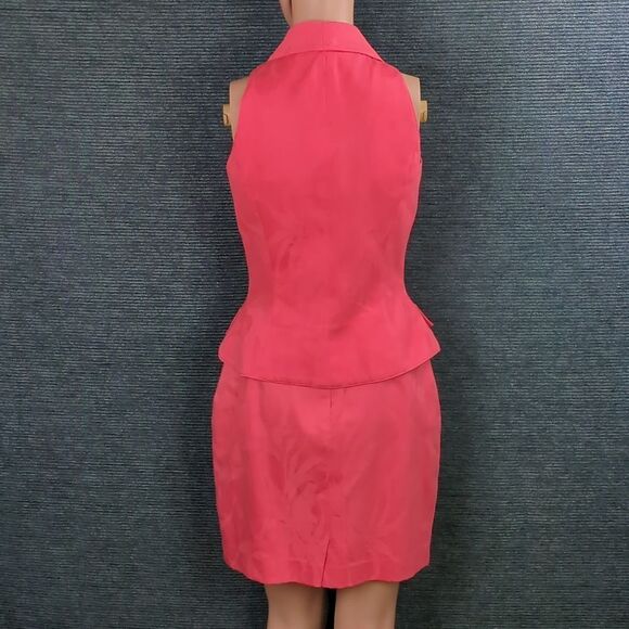 Caché Gold Label Vintage Two Piece Outfit Vest & Skirt - Picture 8 of 16